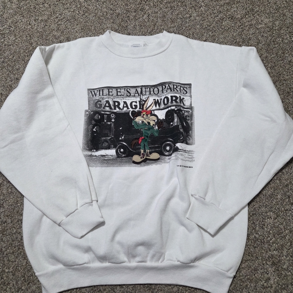 Vintage 90s Wild E‎ Coyote Looney Tunes Sweatshirt Size L White Auto Mechanic